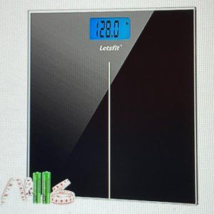 Large-Display Digital Weight Scale with Weight Loss Tracking